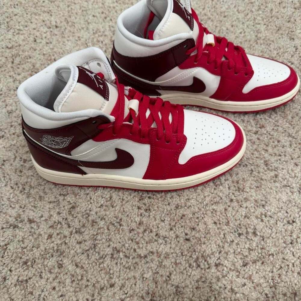 Jordan WMNS Air Jordan 1 Mid Sail Dark Team Red BQ6472 119